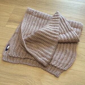 NWOT- BujiBaha Dusty Lavender Knit Scarf